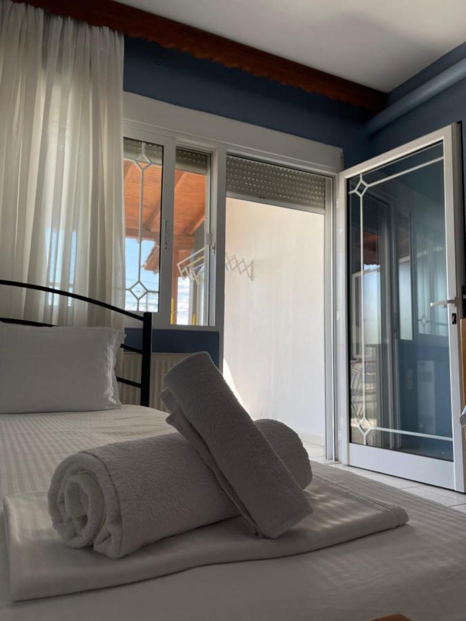 Artemis Hotel Apartments Keramotí Kültér fotó