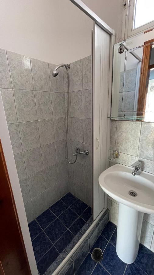 Artemis Hotel Apartments Keramotí Kültér fotó